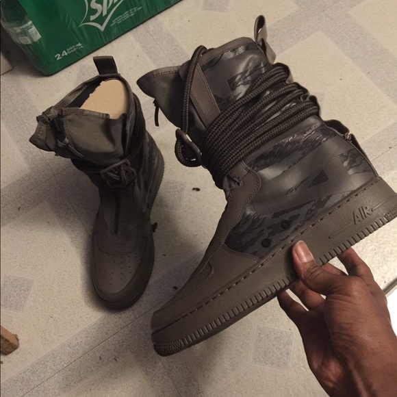 $mooth’s Air Force One Sneaker Boot {Winterized} - Picture 4 of 5